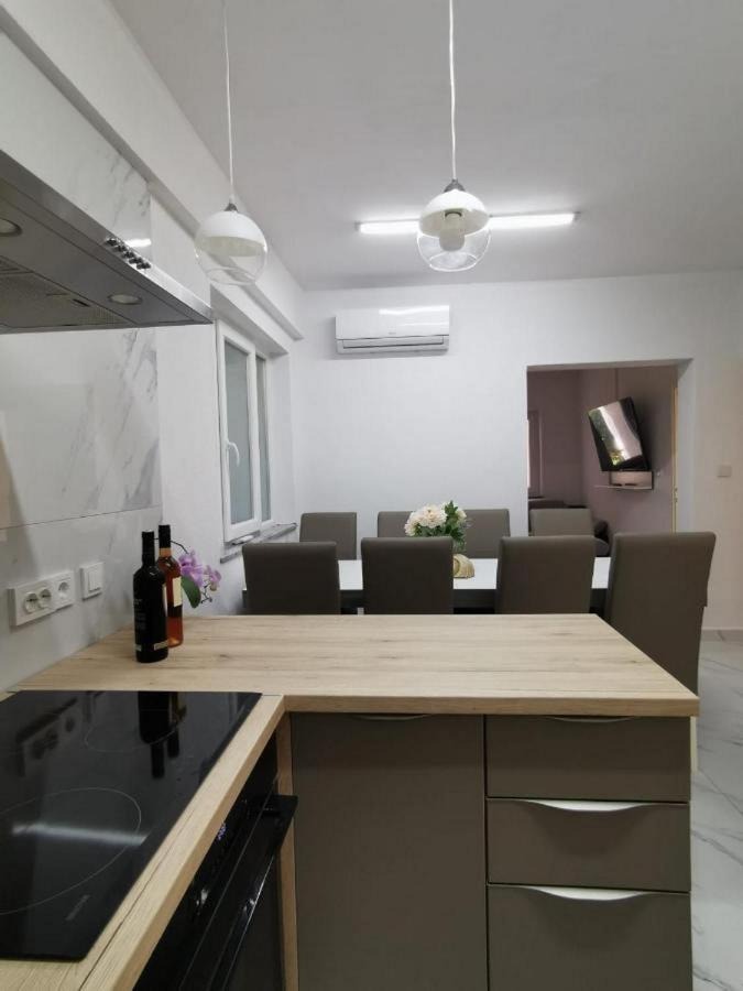 Apartment Sea ซูเปทาร์สกา ดรากา ภายนอก รูปภาพ